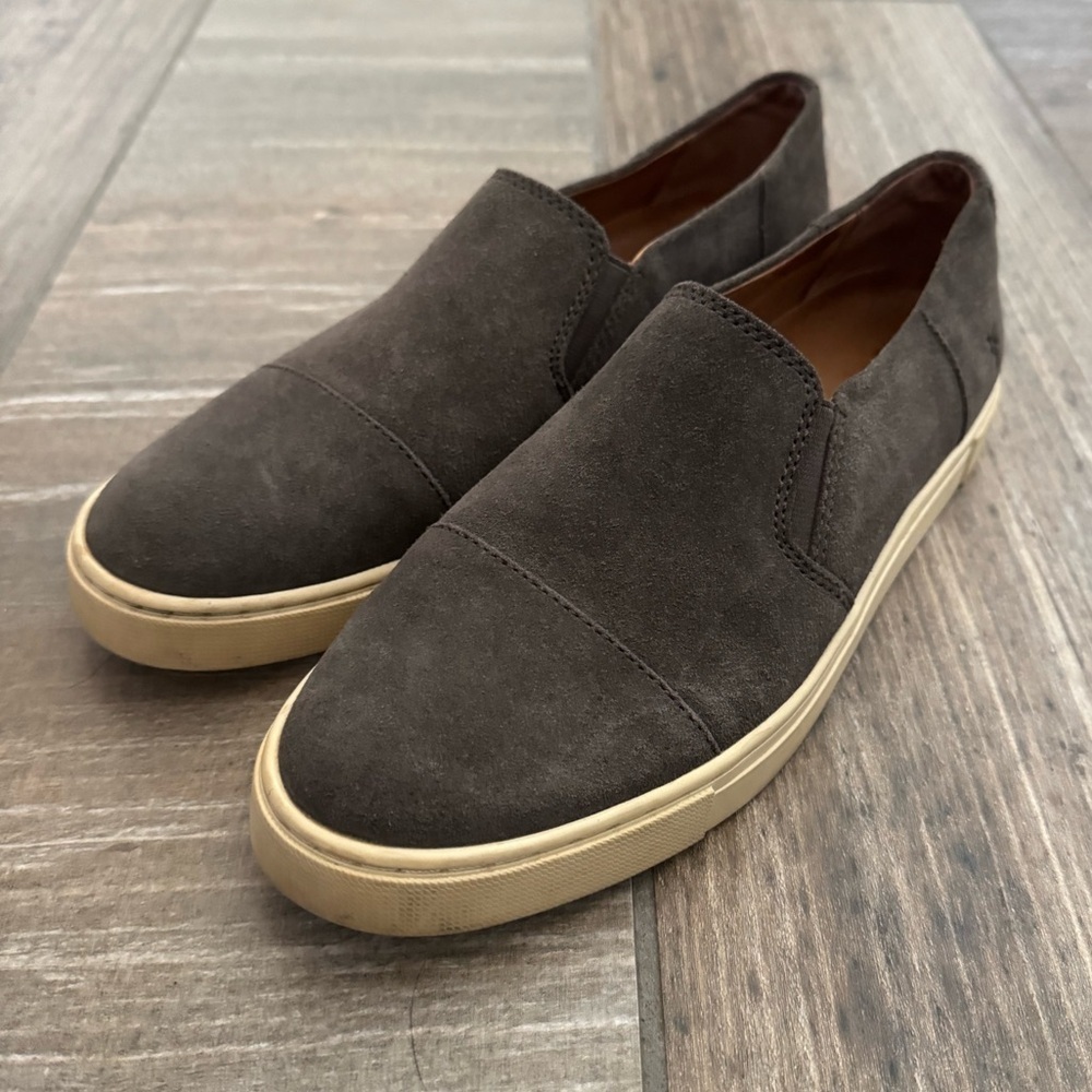 Frye Gemma suede slip on sneaker size 8